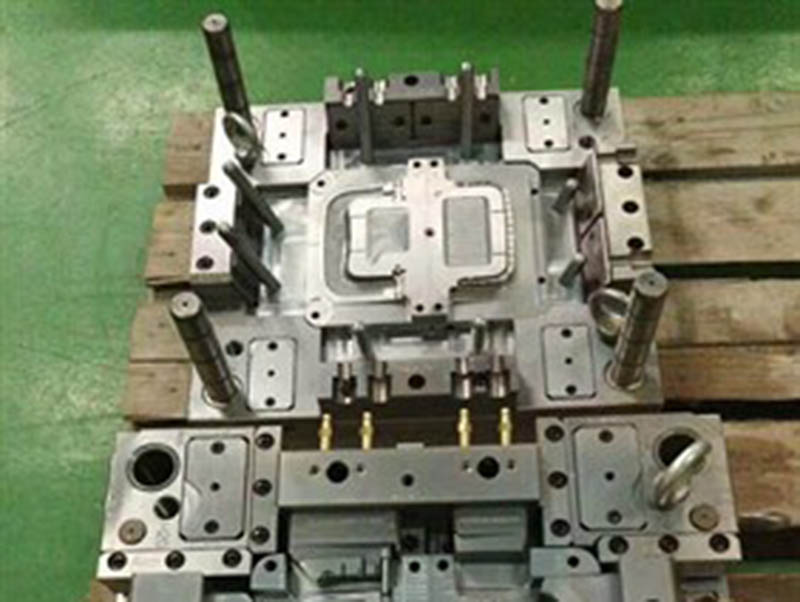 都兰模具制造-06