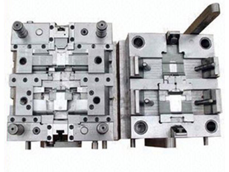 都兰精密塑料模-07