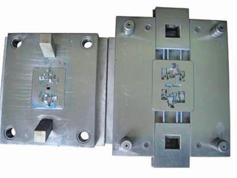 都兰精密塑料模-01